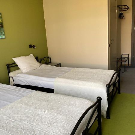 ريغا Hotel Kert Free Parking المظهر الخارجي الصورة