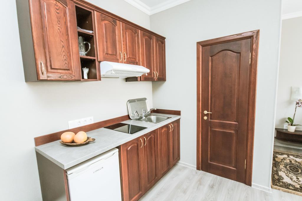 ريغا Hotel Kert Free Parking المظهر الخارجي الصورة