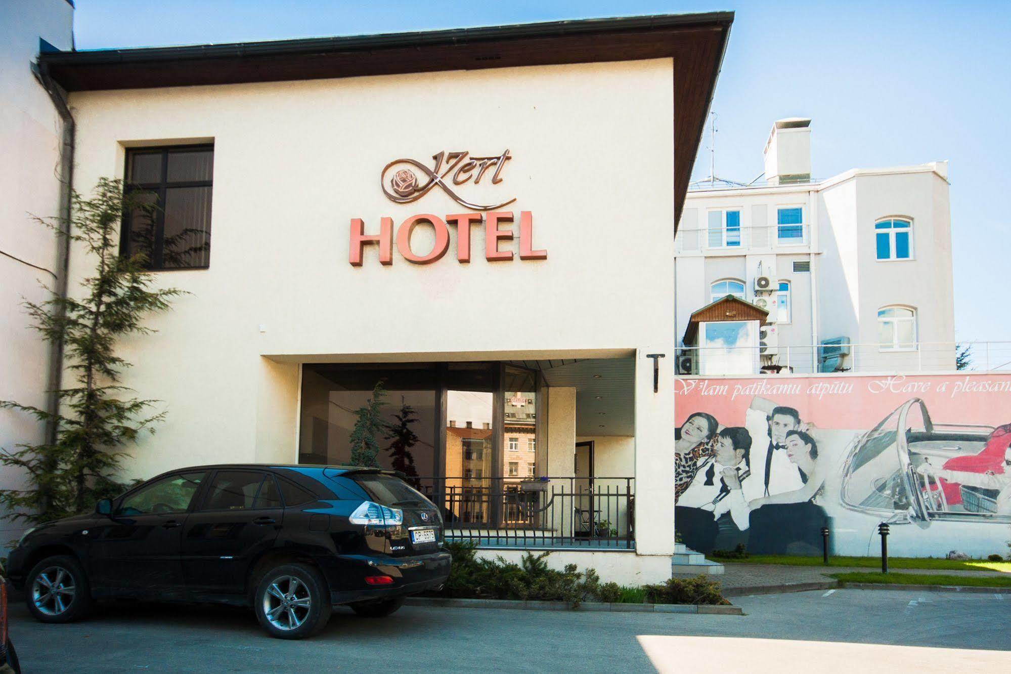 ريغا Hotel Kert Free Parking المظهر الخارجي الصورة